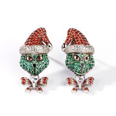 Do you still remember a green monster in that Christmas fantasy comedy film? Inspired by this film, each earring features a vivid monster with green face,attractive bowknot and red Christmas hat. Beautifully handcrafted in sterling silver, these earrings shimmer with sparkling stones, bright eyes and radiant smile. You will instantly fall in love with this cute design.Carat Weight: 3.247 ctStone Size: 3*3,1,0.8,0.8,1,0.8,1 mmNumber of Stones: 406 Stone Color: Diamond White, Garnet Red, Emerald G Holiday Cheermeister, Emerald Green Stone, Sterling Silver Skull Rings, Silver Earrings Online, Dragon Heart, Silver Skull Ring, Chic Earrings, Matching Jewelry, Hypoallergenic Earrings