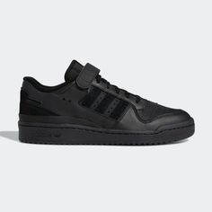 Adidas Forum Low, Adidas Campus 00s, Dump Ideas, Forum Low, Adidas Forum, Walk The Line, Adidas Campus, Black Sneakers, Dream Shoes