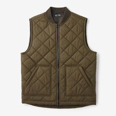 Equipped with a lightweight 30 denier micro-ripstop shell, the Essex Quilted Vest is built to withstand the elements without weighing down the journey. Functional 3" diamond quilting ensures even distribution of high-loft 100 gsm fill for optimal warmth without the bulk. A durable water-repellent coating keeps drizzles at bay while a two-way zip closure provides an adjustable fit and superior breathability. Extra warm details like flannel-lined pockets, a doubled 1x1 rib knit collar, and a drop Quilt Layers, Golf Vest, Mens Outdoor Jackets, Bespoke Post, Chore Coat, Huge Sale, Vest Pattern, Heritage Fashion, Quilted Vest