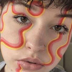 The way HBO’s Euphoria inspired all of us to try bold makeup will remain one of the most influential moments in the beauty world. Editorial Make-up, Face Art Painting, Reference Face, Photography Face, Illustration Face, Fantasy Make-up, Face Art Drawing, Aesthetic Face, Geometric Face