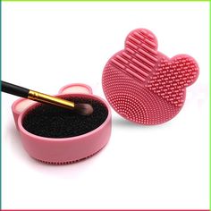 #tanning #tan #summer #summervibes #pool #swimming #yeah #goviral #blowup #taylorswift Silicone Makeup Sponge, Makeup Brush Cleaning Mat, Bear Makeup, Makeup Brush Cleaning, Silicone Sponge, Wholesale Makeup, Clean Cosmetics, Silicone Makeup, Color Switch