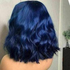 Fairy Hairstyles, Blue Bob, Wig Wavy, Dark Blue Hair, Hair Company, Dyed Hair Inspiration, Pretty Hair Color, Hair Texture, Dye My Hair