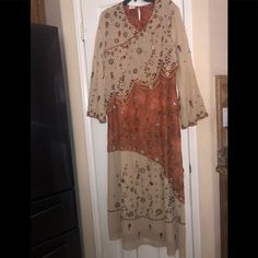 Beige/Rusty Brown Slightly Beaded Abaya (Kimono). New And Never Worn. Beaded Abaya, Abaya Kimono, Womens Dresses, Customer Support, Women Shopping, Dresses, Color