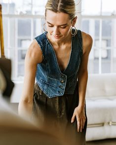 Dreaming of your next denim outfit? Look no further. Look: 1️⃣STUCK IN YOUR WAYS DENIM TOP 2️⃣HOW DARE YOU DENIM VEST www.flyingtomato.com⁠ #CasualCool #SpringWardrobe #StreetFashion #PreSpringStyle #CasualChic #StreetWearVibes #SpringEssentials #UrbanCasual #StreetStyleInspo #DenimDays #DenimInspiration #StyleInJeans #JacketWeather Denim Inspiration, Outfit Look, Denim Outfit