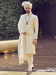 Indian Wedding Sherwani,mens wedding wear,wedding sherwani,groom sherwani for wedding,designer wedding sherwani,sherwani with shwal,sherwani Groom Indian Wedding Outfits, Wedding Outfits For Groom