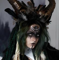 Papa Legba Makeup, Mystical Witch Makeup, Nordic Witch Costume, Modern Victorian Gothic Fashion, Woodland Witch Makeup, Pagan Witch Makeup Halloween, Pagan Witch Makeup, Dark Witch Cosplay, Nordic Makeup