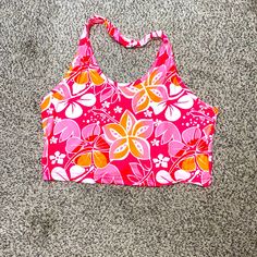 Shein Cropped Hawaiian Halter Top. Size Large. Brand New. Fits Tts Or A Little Small, But Has Lots Of Stretch. Shein Hawaii Outfits, Fun Pink Tops For Vacation, Fun Pink Tops For Beach Season, Fun Pink Top For Beach Season, Fun Pink Floral Print Tops, Pink Stretch Tops For Beach, Pink Sleeveless Fun Swimwear, Fun Pink Sleeveless Swimwear, Tropical Pink Top For Beach Season