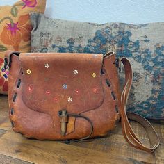 Beautiful Shoulder Bag Sweet Vintage Leather Boho Hippie Festival Bohemian... Bohemian Bag, Bohemian Bags, Hippie Festival, Vintage Bags, Vintage Brown, Boho Hippie, Vintage Leather, Hippie Boho, Shoulder Bags