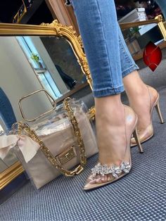 Gucci Handbags Outlet, Timberland Heels, Shoes Boots Timberland, Trending Womens Shoes, Bling Wedding, Brown Shoes, Editing Apps, Black Heel