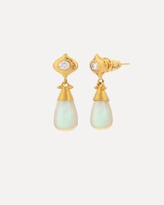 From Gurhan's Spell Collection, One-of-a-Kind Single Earrings set in 24k yellow gold, 15x7mm Teardrop Opal, Post Top, and Diamond. 22k Gold Gemstone Earrings For Formal Occasions, Elegant 22k Gold Gemstone Earrings, 22k Gold Teardrop Earrings For Formal Occasions, Formal 22k Gold Teardrop Earrings, Diamond Gift, Squash Blossom, Bracelet Collection, Single Earring, Earrings Set