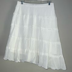 Studio West Skirt Medium White Boho Flowy Tiered Flowy New With Tags Size Medium Elastic Waistband Asymmetric Hem Lined Measure Approximately 32 Inches Of The Waist With A Length Of Approximately 24 Inches White Pleated Skirt, Skirt Medium, White Maxi, Asymmetric Hem, Pleated Skirt, Thrift Store, Womens Skirt, Size Medium, Elastic