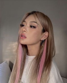 Hair Color Blonde And Pink, 1 Streak Of Color In Hair, Streak Hair Color, Colorful Hair Streaks, Blonde Hair With Color Underneath, Blonde Hair With Pink Underneath, Underneath Dyed Hair, Pink Underneath Hair, Pink Hair Aesthetic