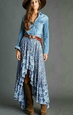 Vestidos Country, Mode Country, Look Hippie Chic, Boho Winter Outfits, Look Boho Chic, Boho Mode, Mode Tips, Mode Hippie, Looks Country