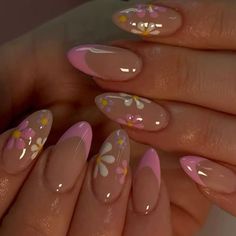 Simple Gel Nails, Girly Acrylic Nails, Classy Acrylic Nails, Beach Nails, Yellow Nails, Minimalist Nails