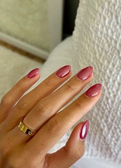 Gellac Nails, Fall Nude Nails, Trendy Almond Nails, Paznokcie Hello Kitty, Pink Gellac, Kutek Disney, Wine Nails, Maroon Nails, Nagel Tips