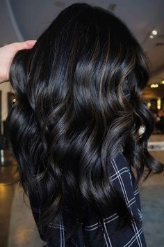 Dark Brunette Hair, Brown Hair Inspo, Brunette Balayage, Dark Hair With Highlights, Best Hair Salon, Winter Hair Color