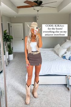 Senita Falls curated on LTK Cute Country Bar Outfits, Western Concert Outfit Ideas, Texas Cowgirl Outfits, Stagecoach Outfit Ideas 2024, Western Vegas Outfits, Cma Fest Outfit Nashville, Country Date Night Outfit, Vegas Nfr Outfit Ideas, Summer Nashville Outfits