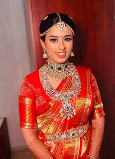 Pellikuthuru Outfit, Papati Billa, Telugu Jewellery, Telugu Bride, Engagement Saree, Diamond Earrings Online, Saree Ideas, Bridal Diamond Necklace, Bridal Sarees South Indian