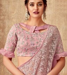 Lehenga Sari, Sleeveless Blouse Designs, Blouse Lehenga, Blouse Designs High Neck, Blouse Designs Catalogue, New Saree Blouse Designs, Fashionable Saree Blouse Designs