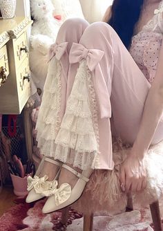 Lady Baby, Model Pose, Baby Inspiration, Fashion Inspiration Design, Mode Inspo, Really Cute Outfits, Kawaii Clothes, Fantasy Fashion, Character Outfits