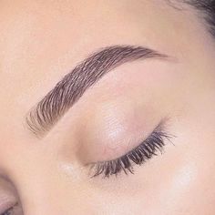 Thick Eyebrow Shapes, Lashes And Eyebrows, Eyebrow Care, Eyebrow Shapes, Plucking Eyebrows, Filling In Eyebrows, Beautiful Eyebrows