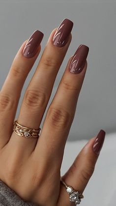 Short Fall Nails 2024, Funky Fall Nails, Fall Nails Squoval, Acrylic Nails Nude, Square Nail Designs, Stylish Nails Designs, Short Almond, Short Square Nails