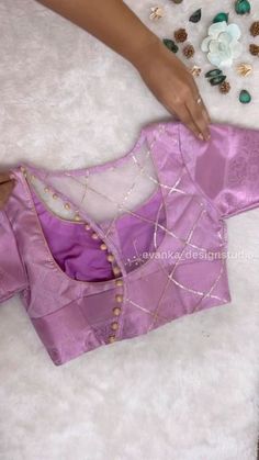 Net Blouse Patterns Designer, Blouse Designs Transparent, Netted Blouse Designs Latest Back, Blouse Different Pattern, Net Blouse Back Designs Latest, Back Blouse Net Design, Latest Blouse Stitching Models, Blouse Designs Plain Fabric, Latest Blouse Stitching Designs