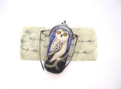 Felted Eyeglasses Case with Snow White Owl, soft glasses cover, felt sunglass holder, Ready to Ship  handmade gift for her under 50 USD Felting Techniques, Felt Owls, Eyeglasses Case, White Owl, Handmade Gifts For Her, Sunglass Holder, Eyeglass Case, Owls, Kids Learning