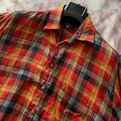 holt renfrew size s pure linen Made in canasa Minimal wear. missing top button. easy fix Thank you for your interest! Casual Plaid Linen Tops, Holt Renfrew, Tartan Shirt, Pure Linen, Button Downs, Tartan, Tee Shirts, Bathing Beauties, Mens Outfits