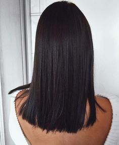 @gillianvidegar Brazilian Straight Hair Weave, Straight Weave Hairstyles, Short Straight Hair, Easy Hair, Hair Images, Shoulder Length Hair, Hair Dye, Length Hair