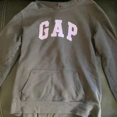 Never Worn Gap Sweater, Size Xs Hoodie Gap, Gap Hoodie, Gap Logo, Brown Hoodie, Cute Sweater, Gap Sweater, Gap Kids, Gap Women, Pink Hoodie