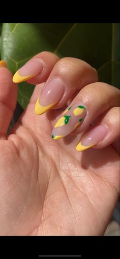 Gelx Nails with yellow lemon designs on nails with yellow French tips! Cute Nails For Summer Vacation, Acrylic Nails Ideas Vacation, Nails Inspired By Italy, Nails Italian Style, Italy Nail Inspiration, Nails Italy Design, Nail Designs Italy, Rome Inspired Nails, Summer In Italy Nails