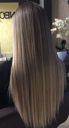 Brassy Hair, Haircuts Straight Hair, Brown Blonde Hair, Long Blonde, Haircuts For Long Hair, Hair Inspiration Color, Long Blonde Hair