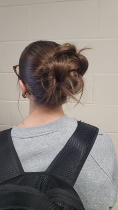 slick back messy bun on brown hair Messy Slick Back Bun, Slick Back Messy Bun, Slickback Bun, Messy Bun Hairstyle, Slick Back, Bun Hairstyle, Messy Bun Hairstyles, Back To School Hairstyles, Dream Hair