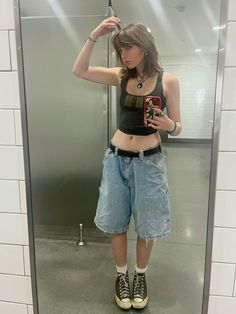 Grunge Jorts Outfits, Soft Masc Women Outfits, Masculine Outfits For Women Summer, Masc Style Women, Jort Fits, Soft Masc Outfits For Women, Jort Outfits, Outfits Jorts, Cute Fits For Summer