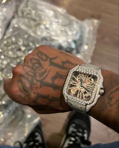 Drill Man, Mens Diamond Jewelry, Men Stuff, Money Talks, Custom Pendants, Stacked Jewelry, Young Men, Luxury Jewelry, Diamond Jewelry