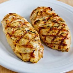 How to Make Juicy Grilled Chicken Breasts That Are Perfect Every Time Juicy Grilled Chicken, Low Carb Diets, Chicken Main Dishes, Grilled Chicken Recipes, Meat Dishes, Main Meals, Chicken Breasts