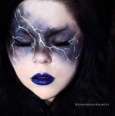 lightening face paint Thunderstorm Costume, Costume Ideas Diy, Make Up Diy, Makeup Clown, Makeup Zombie, Fantasy Make-up, Halloweenský Makeup, Halloween Make-up Looks, Smink Inspiration