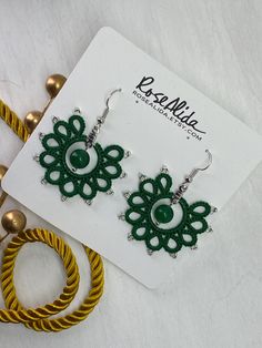 Green Christmas earrings Holiday Earrings, Christmas Green, Green Jewelry, Holiday Earring, Earrings Green, Green Earrings, Christmas Earrings, Green Christmas, Favorite Jewelry