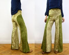 "Green Velvet flares with two panels of green colour. Made from stretch velvet / velour, they pull on like leggings and have a fold over elastic waist band. Figure hugging to the knee and and fantastically flared from the knee down.   All products are made to order. My size chart is as follows: S - UK 6-8 / US 2-4 (waist 23\" - 26\" Hip 32\" - 35\" ) M - UK 10-12 / US 6-8 (waist 27\" - 29\" Hip 36\" - 39\" ) L- UK 14 - 16 / US 10-12 (waist 30\" - 33\" Hip 40\" - 43\" ) XL - UK 18 - 20 / US 14-16 Stretch Velvet Flare Bottoms, Velvet Flared Pants, Velvet Flare Pants, Fold Over Elastic, Velvet Flares, Womens Trousers, Velvet Shorts, Most Beautiful Dresses, Flared Pants