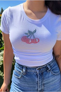 Hslot Outfit Ideas, Harry Styles Concert Outfit, Rhinestone Tshirts, Harry Styles Shirt, Cherry Shirt, Love On Tour Outfits, Bralet Tops, Harry Styles Concert