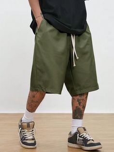 Army Green Casual Collar  Fabric Plain Straight Leg Embellished Non-Stretch  Men Clothing Aesthetic Shorts Outfit Men, Outfit Homme, Camel Style, Mens Casual Dress Outfits, Shorts Men, Men Fashion Casual Outfits