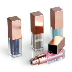 Glitter Liquid Eyeshadow Shimmer Nicht klebriger Lidschatten für Make-up SKU: 10O0160318212182702 Beschreibung: 100% nagelneu und hohe Qualität. Metallisch schimmernder Glitzer-Lidschatten für rauchiges Augen-Make-up, super funkelnd mit einem 3D-Blendeffekt. Langlebig, wasserdicht, wischfest und nicht klebrig, hält die hochschimmernde pigmentierte Formel den ganzen Tag. Verschiedene Farben zur Auswahl, heben die Augenkontur effektiv hervor, kreieren ein wunderschönes Augen-Make-up und machen Sie Eyeshadow Shimmer, Glitter Liquid, Edgy Looks, Liquid Eyeshadow, High Gloss, Skin Types, Eye Makeup, Nail Polish, Make Up