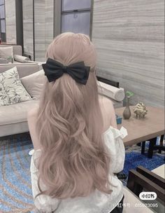 Beige Hair Color, Discord Profile, Beige Hair, Kawaii Hairstyles, Pretty Hair Color, Long Blonde, Hair Dye Colors, Hair Inspiration Color