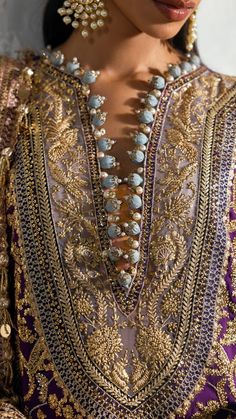 Neckline Design Embroidered Lavender, Pakistani Party Wear Dresses, Mehendi Outfit, Side Border, Side Borders, Silk Design, Pakistani Wedding Outfits, Lace Accessories, Sana Safinaz