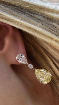 Elegant Prom Jewelry, Daimond Nakeles, Jewelry Earrings Diamond, Yellow Diamond Earrings, Look Working Girl, Yellow Diamonds, Diamonds Jewelry, Earrings Diamond