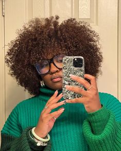 Dark Brown Afro Hair Color 4c, Dark Brown Natural Hair Black Women, Natural Curly Fro, Chocolate Curly Hair, Brown Natural Hair, Afro Hair Color, Brown Afro, 4a Natural Hair