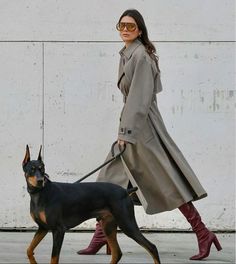 Kendall Jenner Modeling, Minimalist Streetwear, Blogger Outfits, Sunglasses Model, Geometric Frame