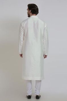 Shop for Talking Threads Ivory Silk Kurta for Men Online at Aza Fashions Floral Kurta For Men, Kurta For Men, Silk Kurta, Ivory Silk, Fabric Silk, Embroidered Silk, Color Ivory, Aza Fashion, Sleeve Type