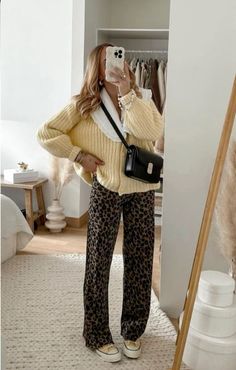 Style 2025, Leopard Print Outfits, Cold Outfits, Sale Outfit, Hijabi Outfits, Boring Clothes, Hair Clothes, Autumn Outfit